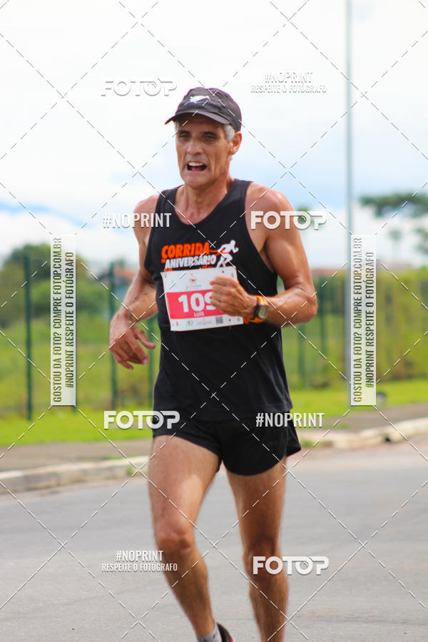 Buy your photos of the event2 Corrida de Natal Shopping Ptio Pinda on Fotop
