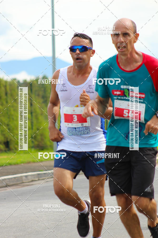 Buy your photos of the event2 Corrida de Natal Shopping Ptio Pinda on Fotop