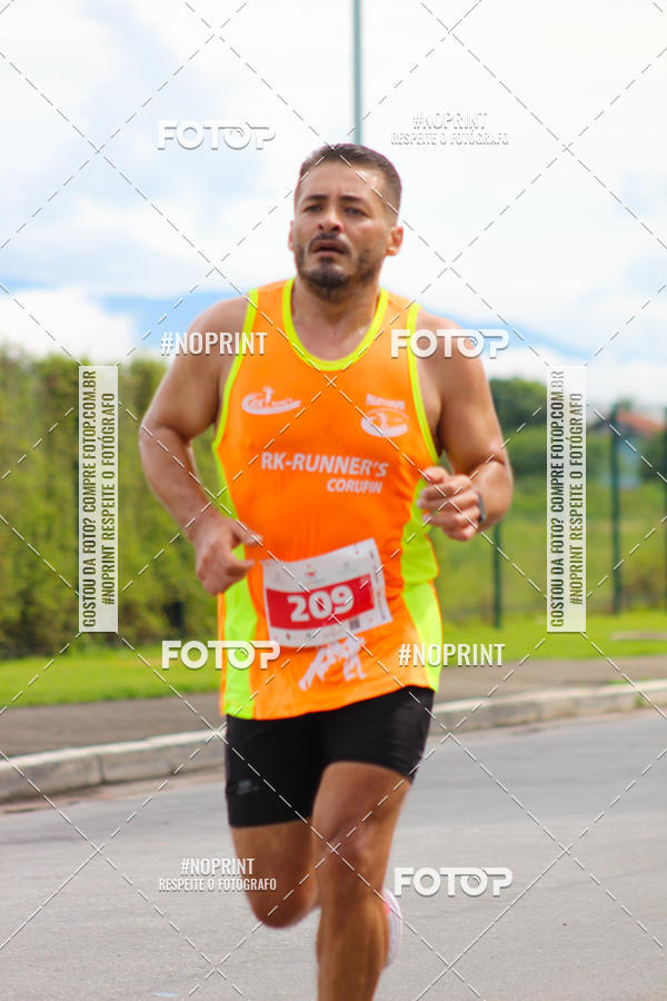 Buy your photos of the event2 Corrida de Natal Shopping Ptio Pinda on Fotop
