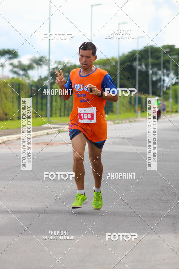 Buy your photos of the event2 Corrida de Natal Shopping Ptio Pinda on Fotop