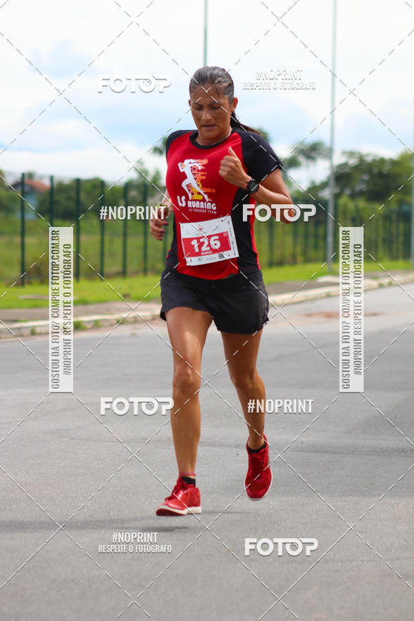 Buy your photos of the event2 Corrida de Natal Shopping Ptio Pinda on Fotop