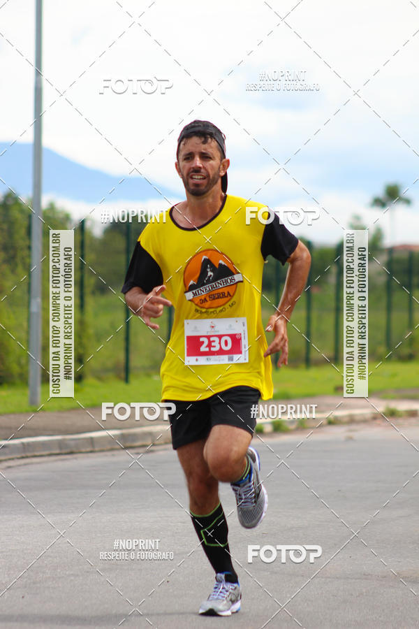 Buy your photos of the event2 Corrida de Natal Shopping Ptio Pinda on Fotop