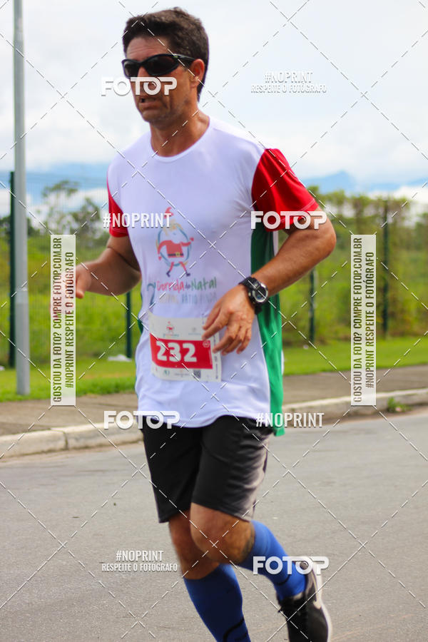 Buy your photos of the event2 Corrida de Natal Shopping Ptio Pinda on Fotop