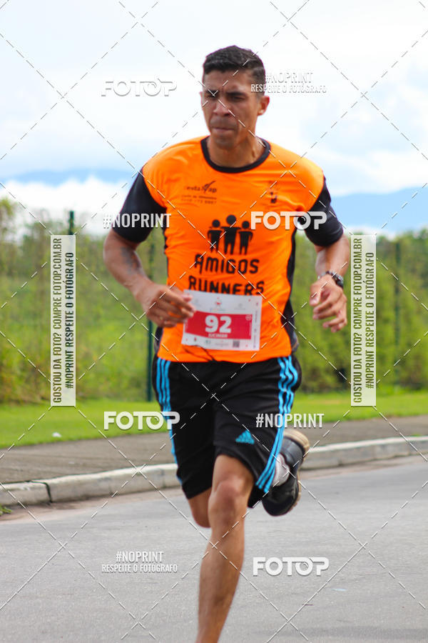 Buy your photos of the event2 Corrida de Natal Shopping Ptio Pinda on Fotop