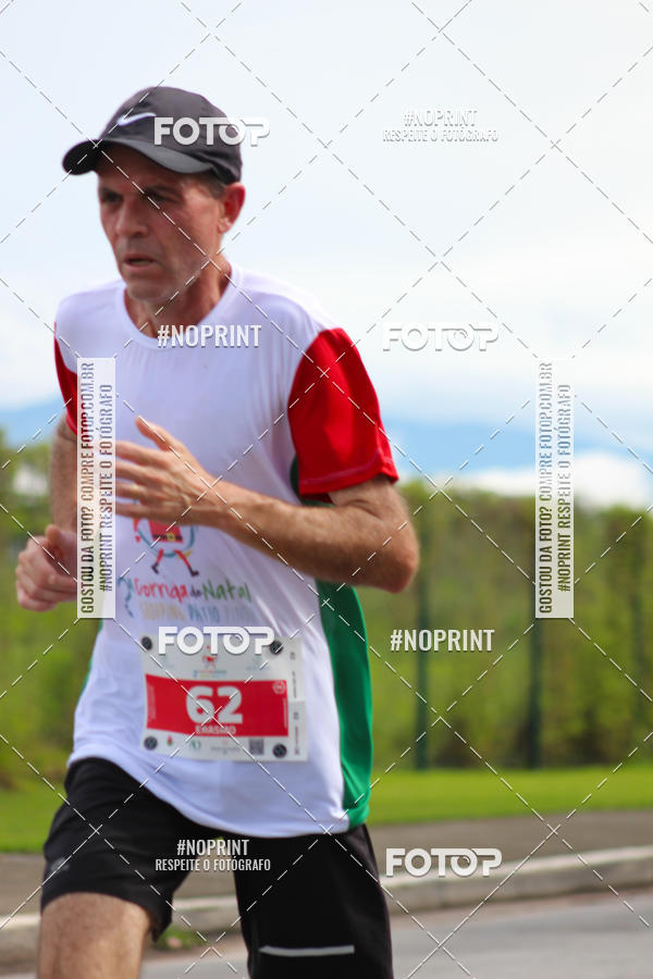 Buy your photos of the event2 Corrida de Natal Shopping Ptio Pinda on Fotop