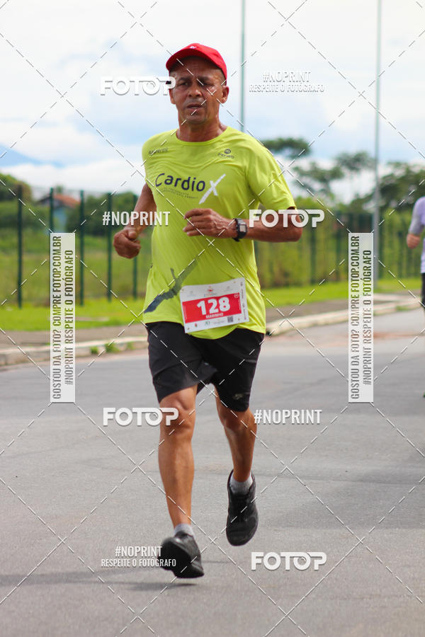 Buy your photos of the event2 Corrida de Natal Shopping Ptio Pinda on Fotop