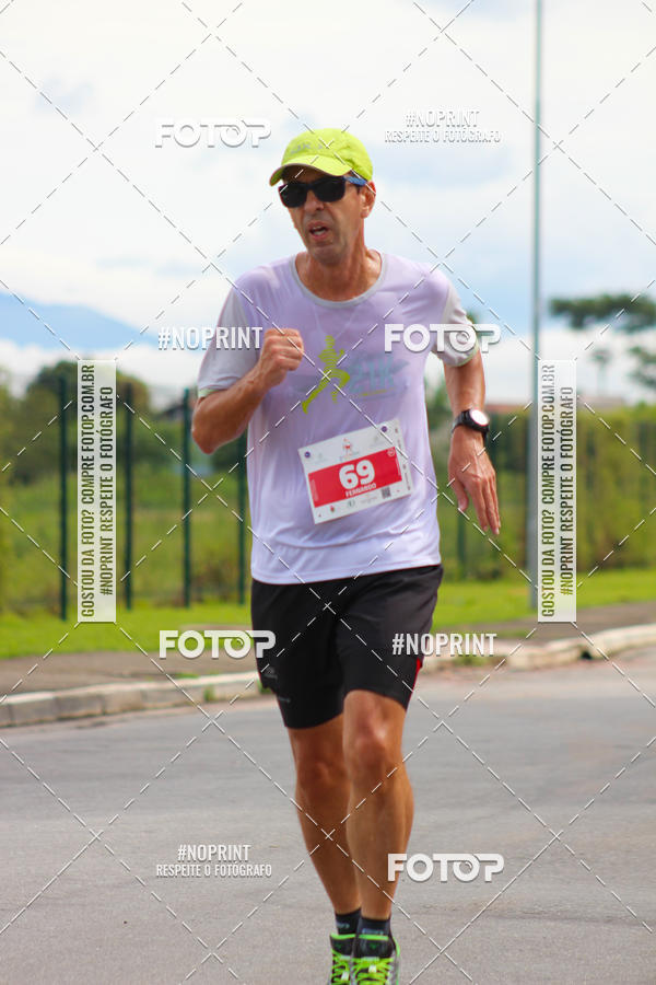 Buy your photos of the event2 Corrida de Natal Shopping Ptio Pinda on Fotop