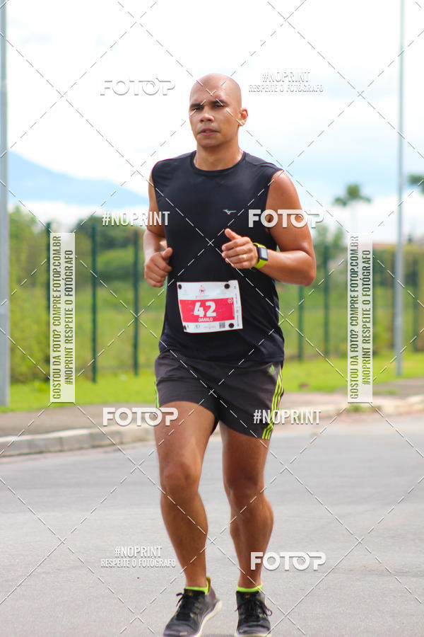 Buy your photos of the event2 Corrida de Natal Shopping Ptio Pinda on Fotop