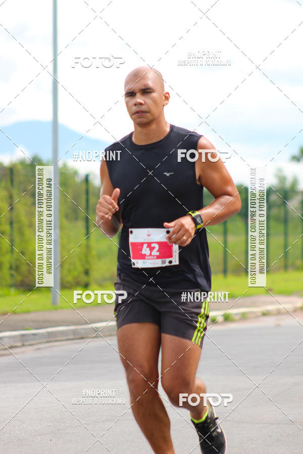 Buy your photos of the event2 Corrida de Natal Shopping Ptio Pinda on Fotop