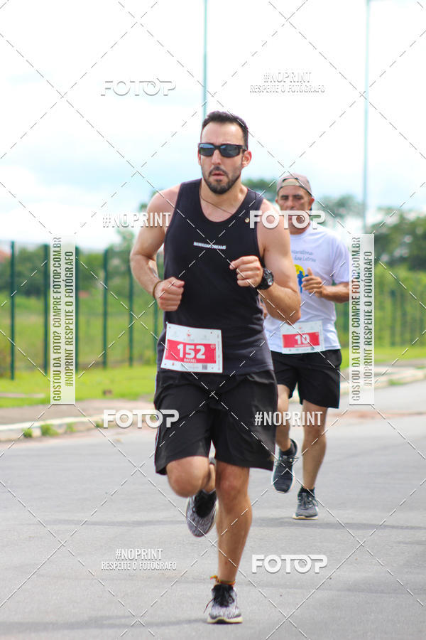 Buy your photos of the event2 Corrida de Natal Shopping Ptio Pinda on Fotop