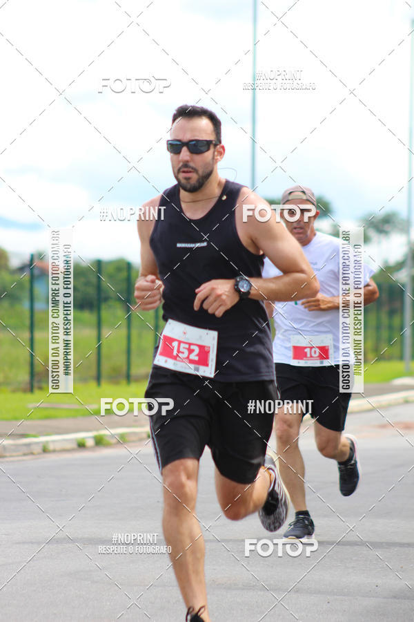 Buy your photos of the event2 Corrida de Natal Shopping Ptio Pinda on Fotop