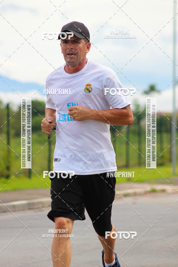 Buy your photos of the event2 Corrida de Natal Shopping Ptio Pinda on Fotop