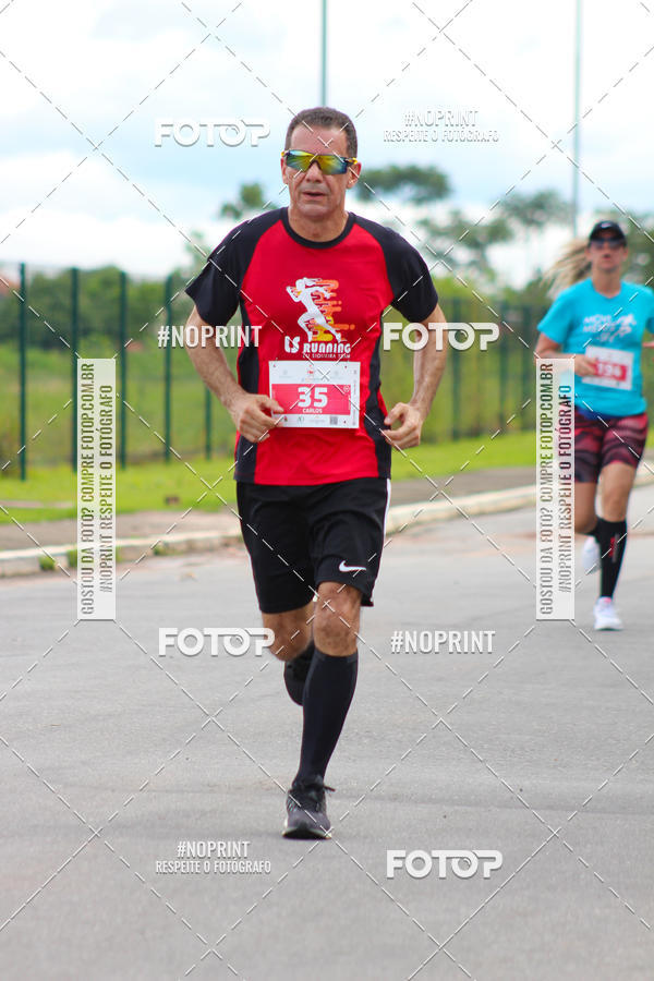 Buy your photos of the event2 Corrida de Natal Shopping Ptio Pinda on Fotop