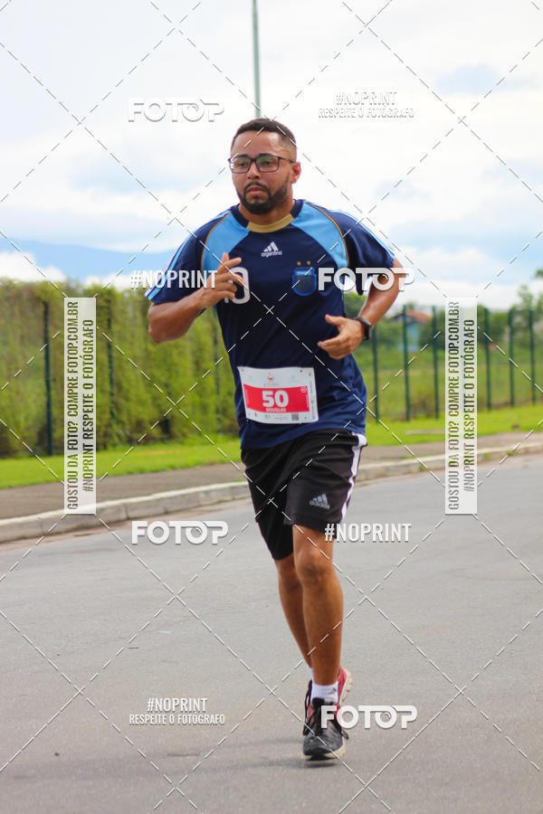 Buy your photos of the event2 Corrida de Natal Shopping Ptio Pinda on Fotop