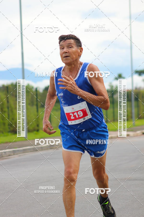 Buy your photos of the event2 Corrida de Natal Shopping Ptio Pinda on Fotop