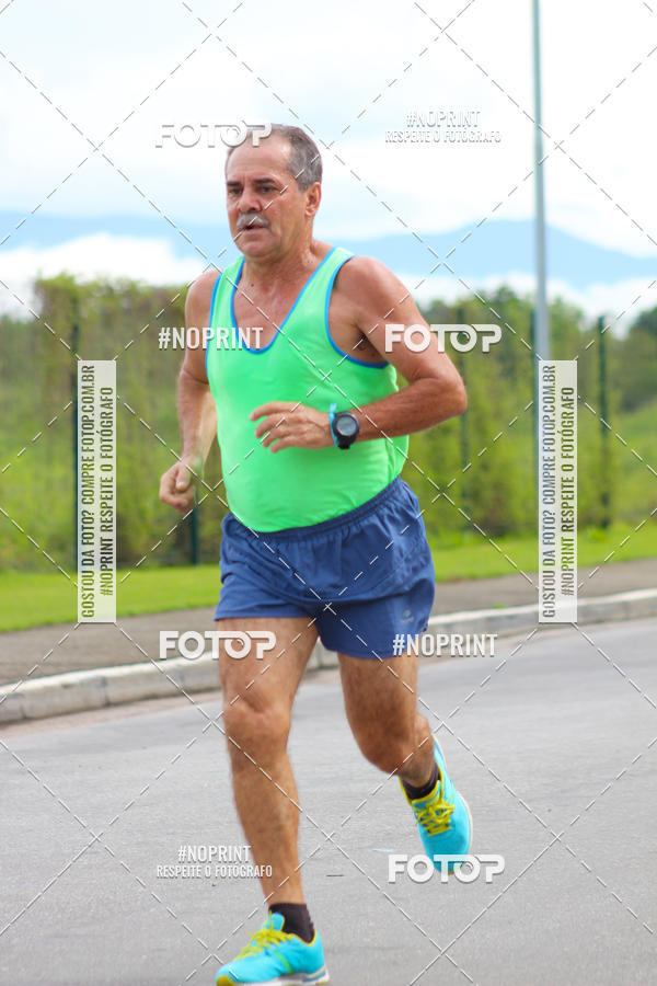 Buy your photos of the event2 Corrida de Natal Shopping Ptio Pinda on Fotop
