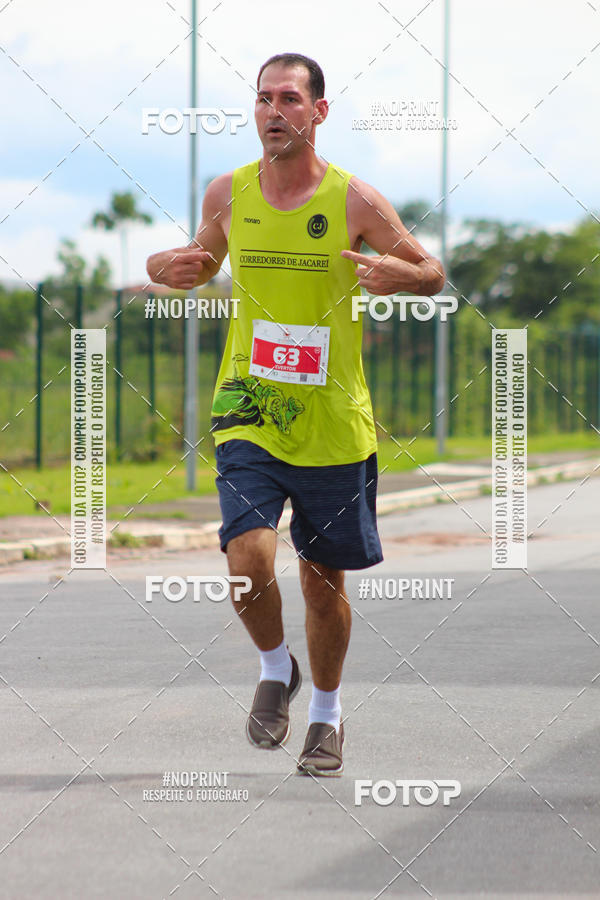 Buy your photos of the event2 Corrida de Natal Shopping Ptio Pinda on Fotop