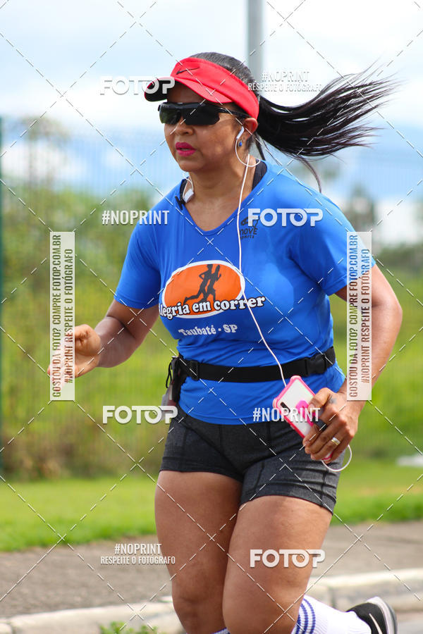 Buy your photos of the event2 Corrida de Natal Shopping Ptio Pinda on Fotop