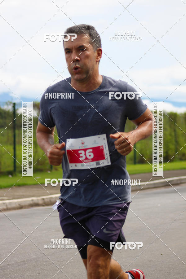 Buy your photos of the event2 Corrida de Natal Shopping Ptio Pinda on Fotop