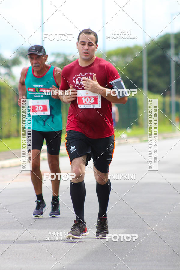 Buy your photos of the event2 Corrida de Natal Shopping Ptio Pinda on Fotop