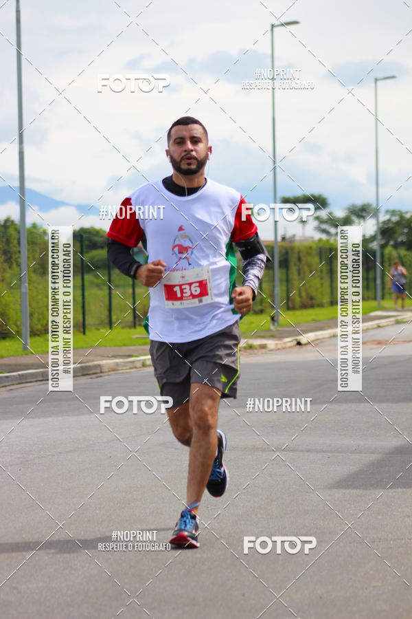 Buy your photos of the event2 Corrida de Natal Shopping Ptio Pinda on Fotop