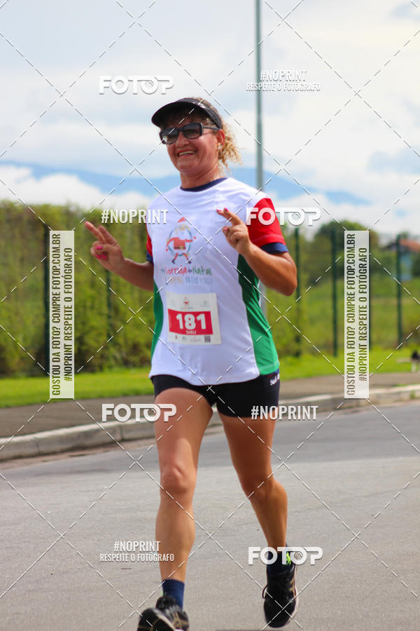 Buy your photos of the event2 Corrida de Natal Shopping Ptio Pinda on Fotop