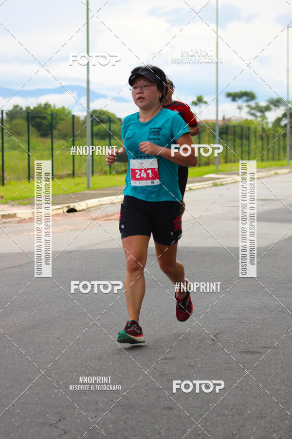 Buy your photos of the event2 Corrida de Natal Shopping Ptio Pinda on Fotop