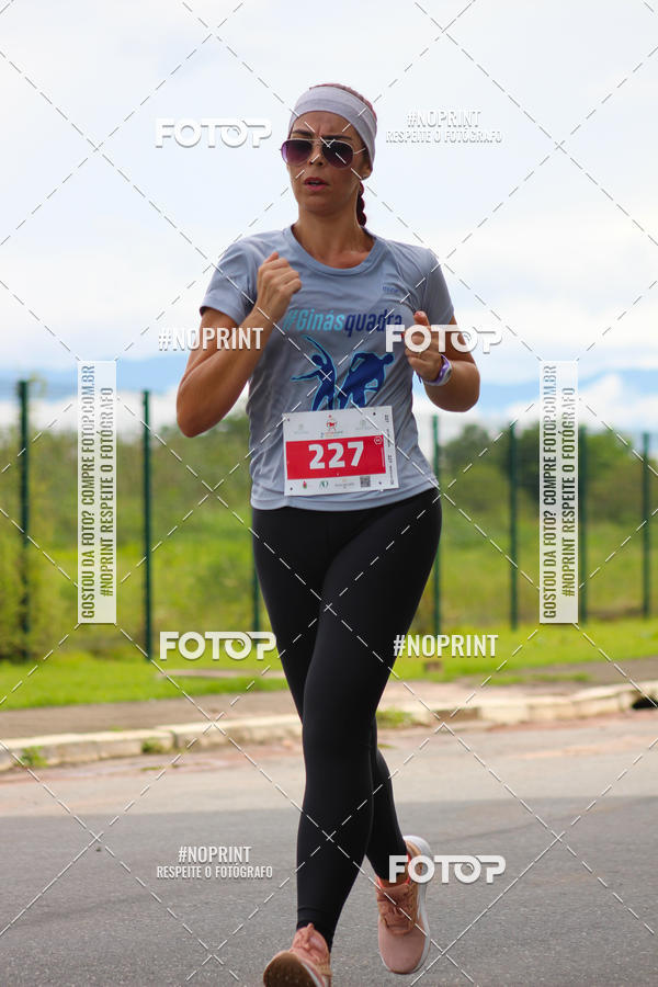 Buy your photos of the event2 Corrida de Natal Shopping Ptio Pinda on Fotop