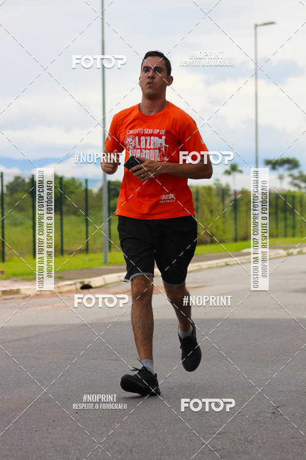 Buy your photos of the event2 Corrida de Natal Shopping Ptio Pinda on Fotop