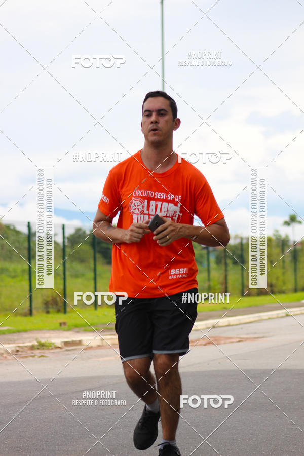 Buy your photos of the event2 Corrida de Natal Shopping Ptio Pinda on Fotop