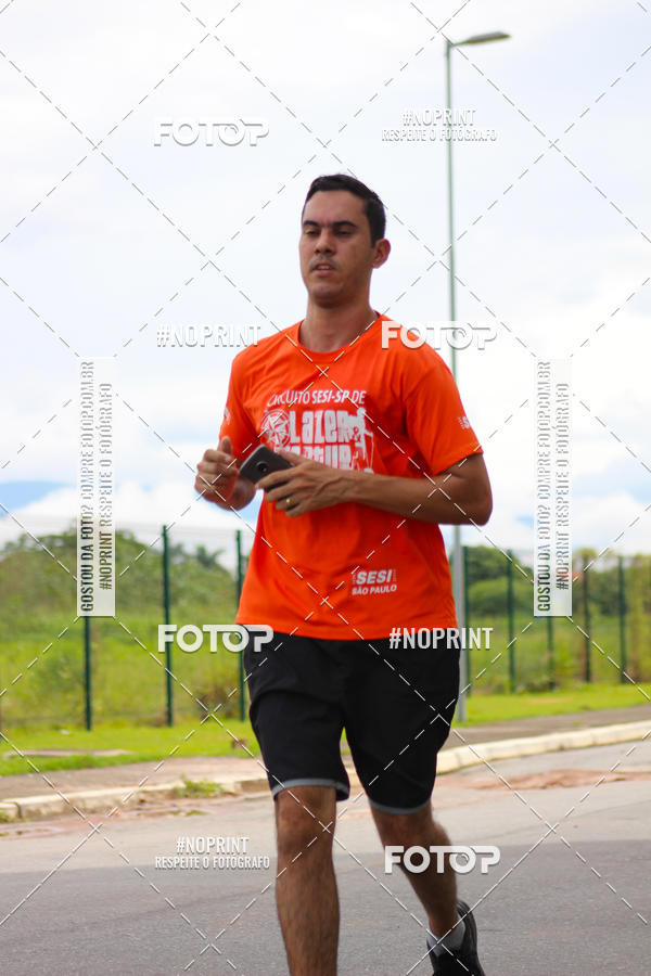 Buy your photos of the event2 Corrida de Natal Shopping Ptio Pinda on Fotop