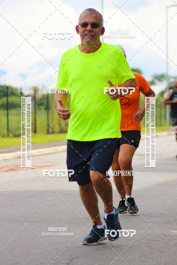 Buy your photos of the event2 Corrida de Natal Shopping Ptio Pinda on Fotop