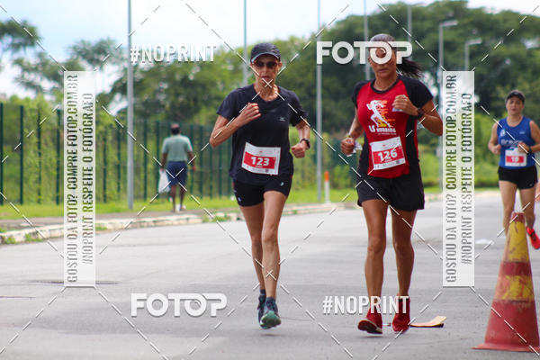 Buy your photos of the event2 Corrida de Natal Shopping Ptio Pinda on Fotop
