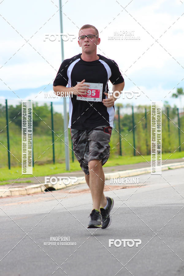 Buy your photos of the event2 Corrida de Natal Shopping Ptio Pinda on Fotop