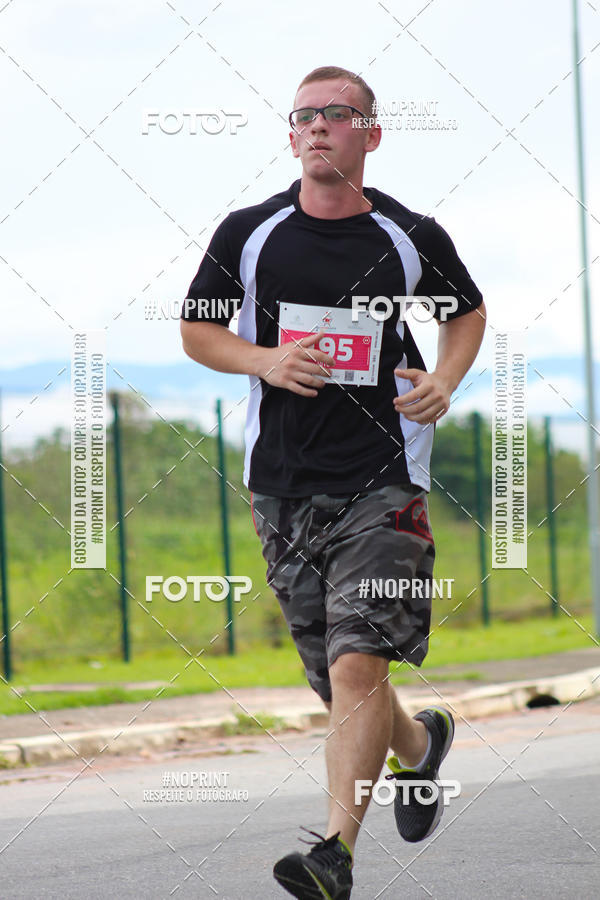 Buy your photos of the event2 Corrida de Natal Shopping Ptio Pinda on Fotop