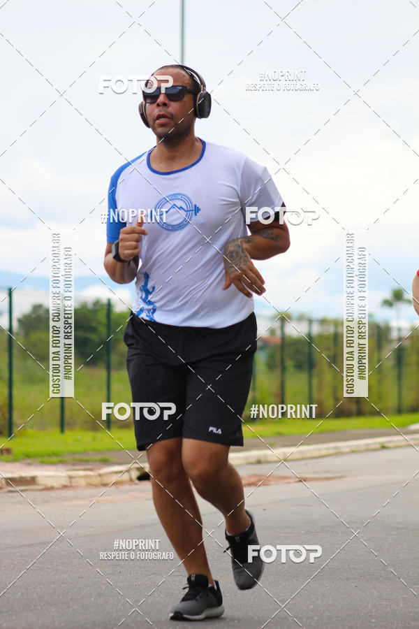 Buy your photos of the event2 Corrida de Natal Shopping Ptio Pinda on Fotop