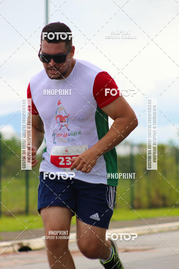 Buy your photos of the event2 Corrida de Natal Shopping Ptio Pinda on Fotop