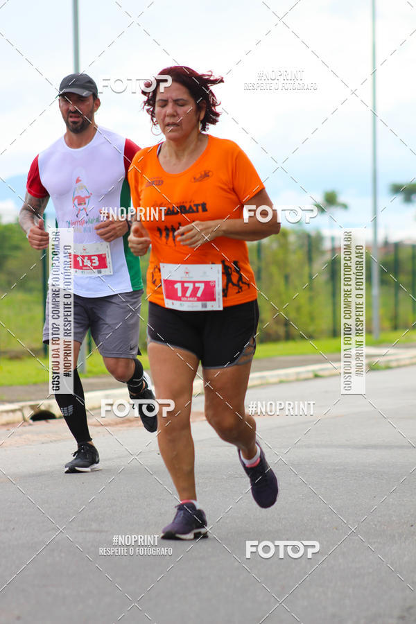 Buy your photos of the event2 Corrida de Natal Shopping Ptio Pinda on Fotop