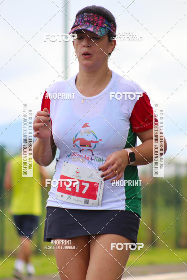 Buy your photos of the event2 Corrida de Natal Shopping Ptio Pinda on Fotop