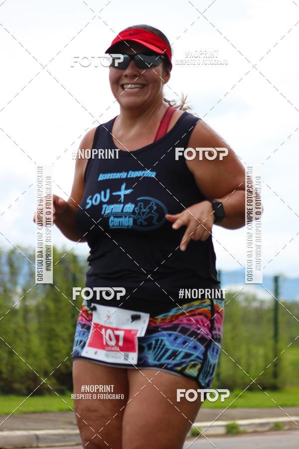 Buy your photos of the event2 Corrida de Natal Shopping Ptio Pinda on Fotop