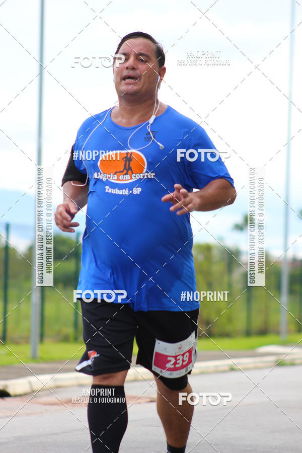 Buy your photos of the event2 Corrida de Natal Shopping Ptio Pinda on Fotop