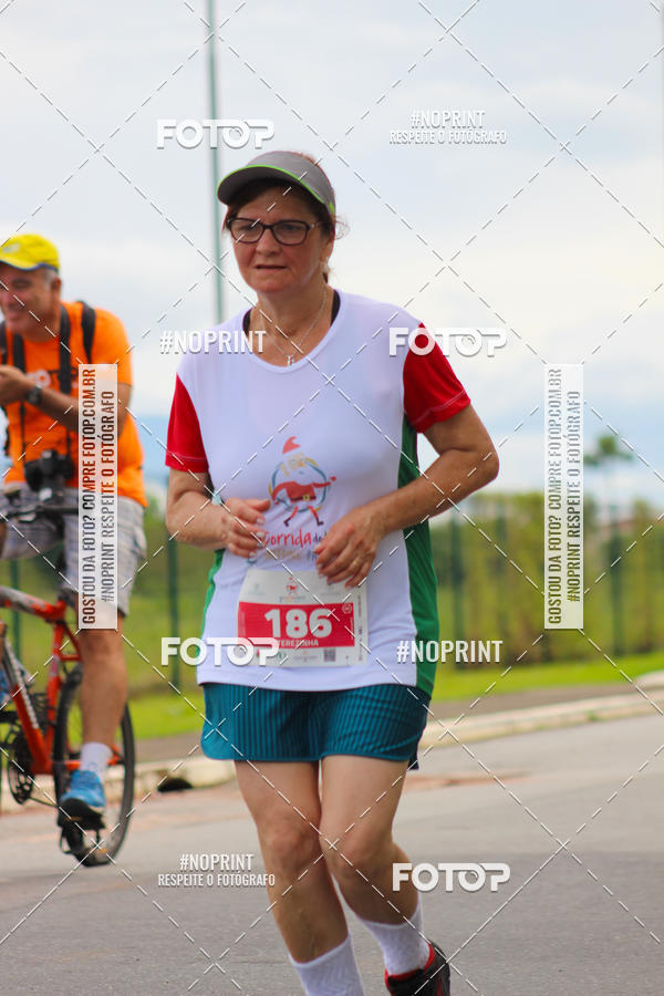 Buy your photos of the event2 Corrida de Natal Shopping Ptio Pinda on Fotop