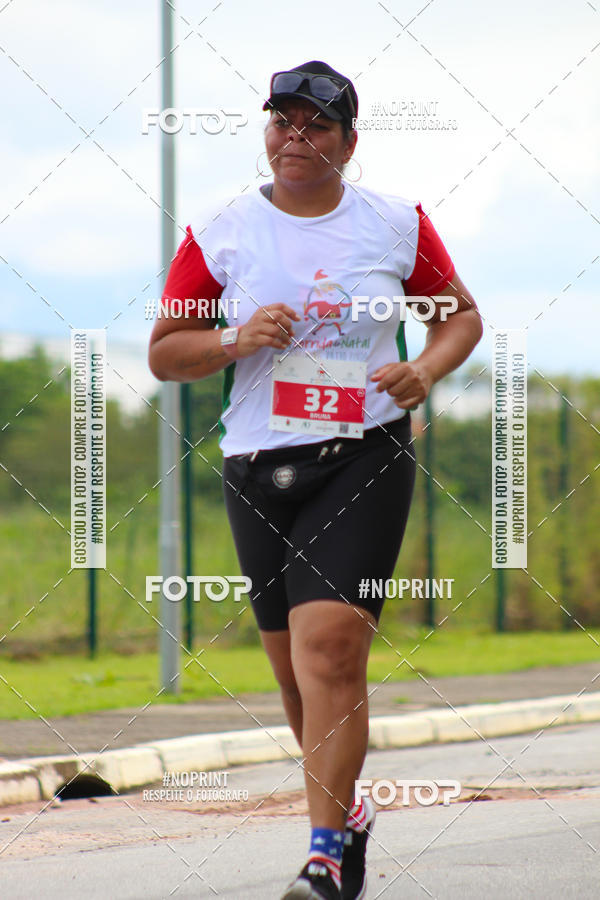 Buy your photos of the event2 Corrida de Natal Shopping Ptio Pinda on Fotop