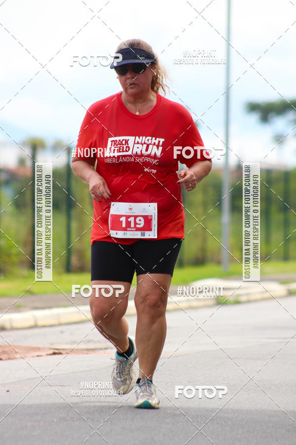 Buy your photos of the event2 Corrida de Natal Shopping Ptio Pinda on Fotop