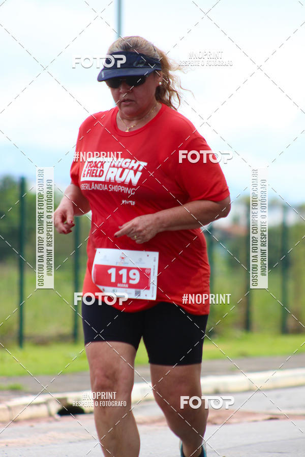 Buy your photos of the event2 Corrida de Natal Shopping Ptio Pinda on Fotop