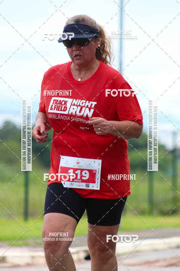 Buy your photos of the event2 Corrida de Natal Shopping Ptio Pinda on Fotop