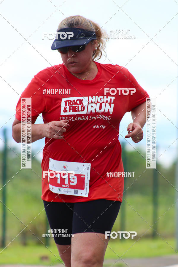 Buy your photos of the event2 Corrida de Natal Shopping Ptio Pinda on Fotop