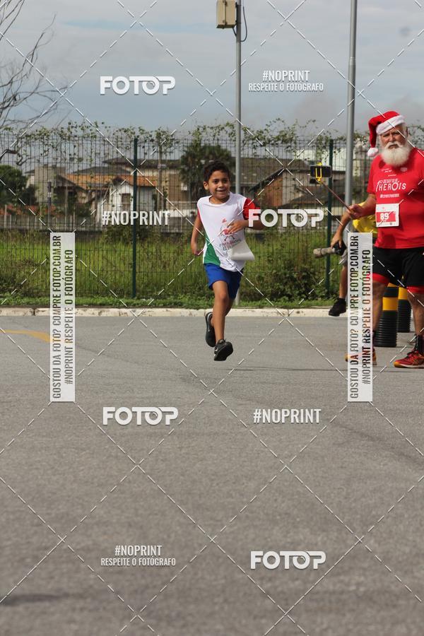 Buy your photos of the event2 Corrida de Natal Shopping Ptio Pinda on Fotop
