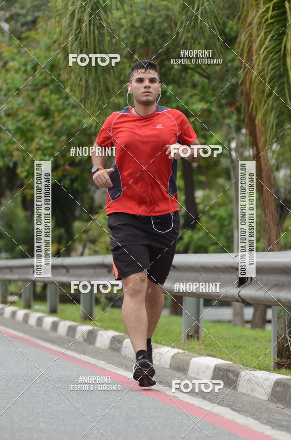 Buy your photos of the eventCORRE SO PAULO - ETAPA OSASCO on Fotop