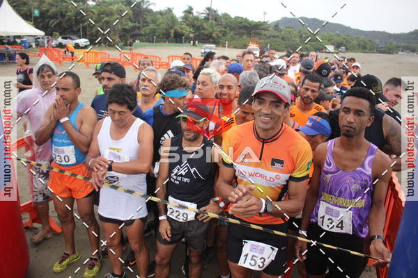 Buy your photos of the eventHAPPY HOUR JOLLY ROGER - 6KM on Fotop